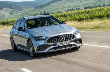 Nicht der stärkste, aber einer der Stärksten seiner Art ist das T-Modell von Mercedes in Variante C43 von AMG. Foto: Mercedes