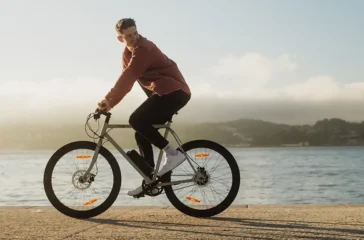 Mit dem Maki 3.0 bietet Sushi Bikes ein filigran wirkendes und außerdem vergleichsweise günstiges E-Bike an. Foto: Sushi Bikes/Thomas Phu