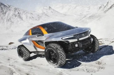 Der Callum Skye ist eine Art Elektro-Buggy mit geschlossener Fahrgastkabine. Foto: Callum