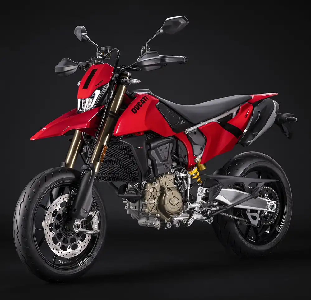 Bei den Pirelli Diablo Rosso 4 handelt es sich um Sportreifen für den Straßeneinsatz. Foto: Ducati