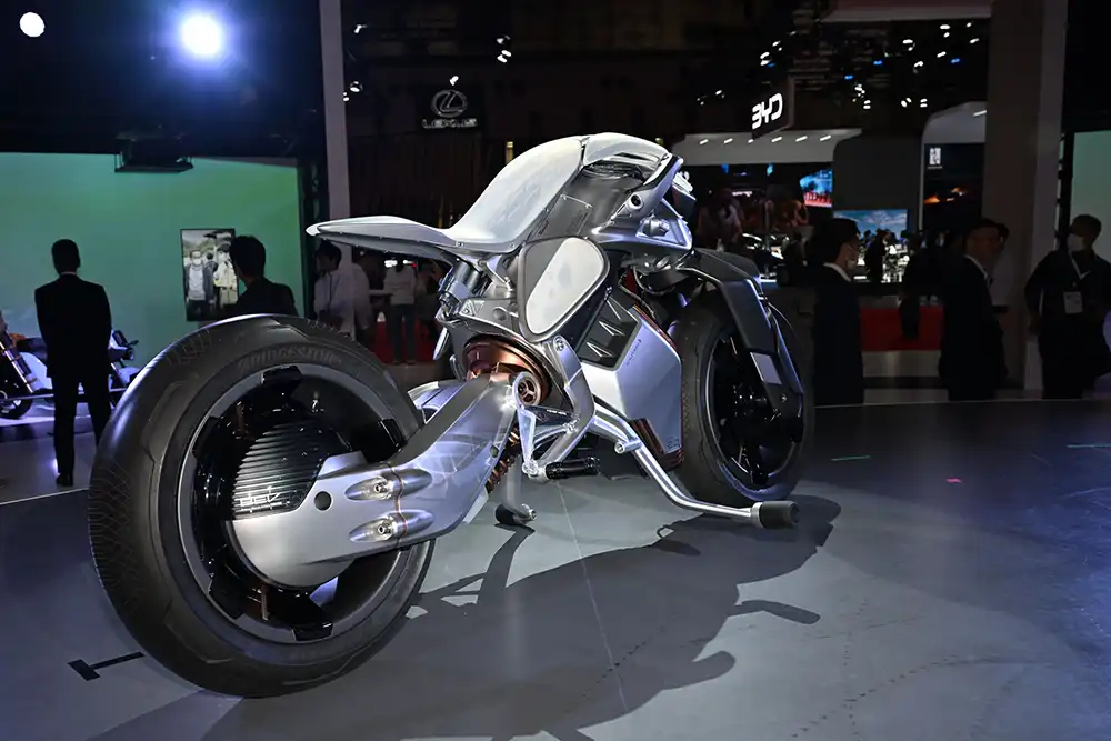 Der E-Motor der Motoroid2 steckt im Hinterrad.