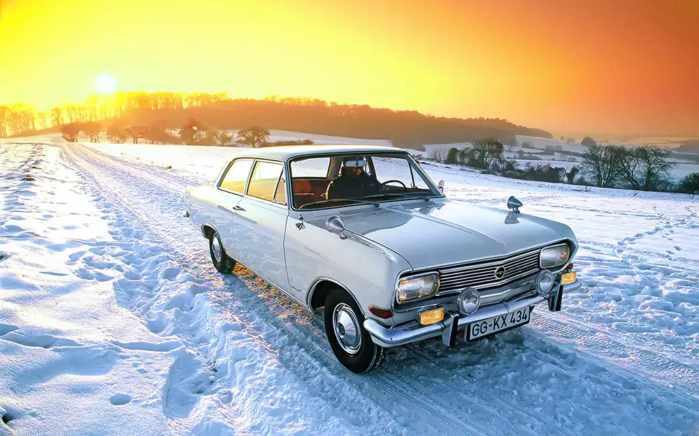 Am Ende ihrer drei Jahre währenden Bauzeit übersprangen die Rekord-A/B-Typen als erste deutsche Mittelklasse-Reihe die Million-Hürde.
