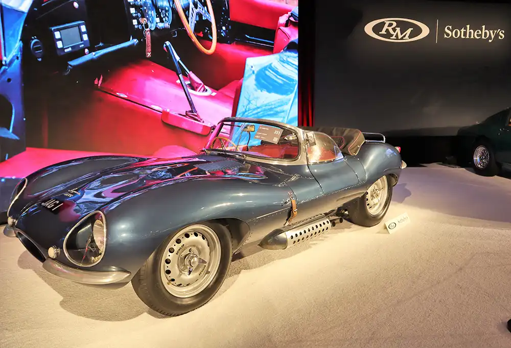 Die 13,2 Millionen Dollar für einen Jaguar XK SS von 1957 reichen für den sechsten Rang.