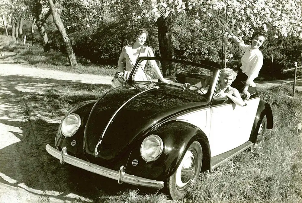Das Hebmüller-Cabrio vom VW Käfer, ab 1948.