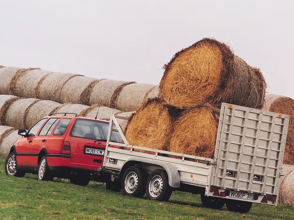 Ebenfalls 1993 führt VW vom Golf die Kombiversion Variant ein. Hier in der Antriebsvariante VR6 syncro.