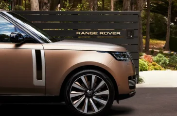 Range Rover stellt im Laufe des Jahres die Elektrovariante seines Top-Modells vor. Foto: Land Rover
