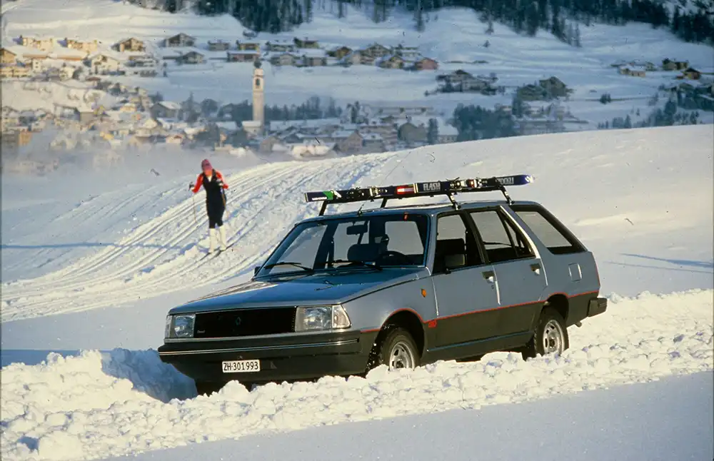 Der Renault 18 Combi war seinerzeit perfekt für den Skiurlaub. 
