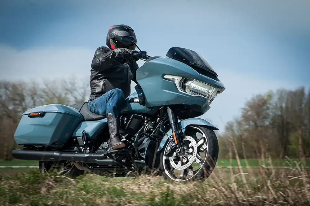 Rund 32.000 Euro muss man für die Harley-Davidson Road Glide hinblättern.