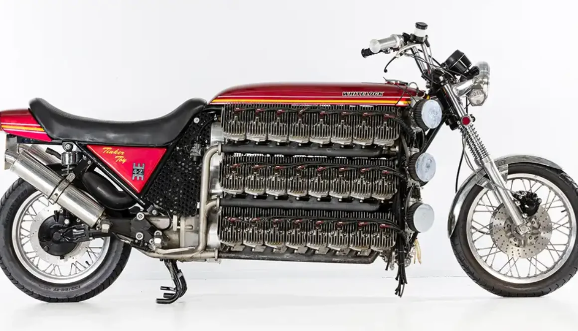 Bei 92.000 Britischen Pfund, umgerechnet annähernd 108.000 Euro, hat der nicht genannte Käufer laut Bonhams den Zugschlag für das 48-Zylinder-Motorrad Tinker Toy erhalten. Foto: Bonhams