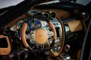 Pagani-Huayra-Epitome_12_Interni_Volante