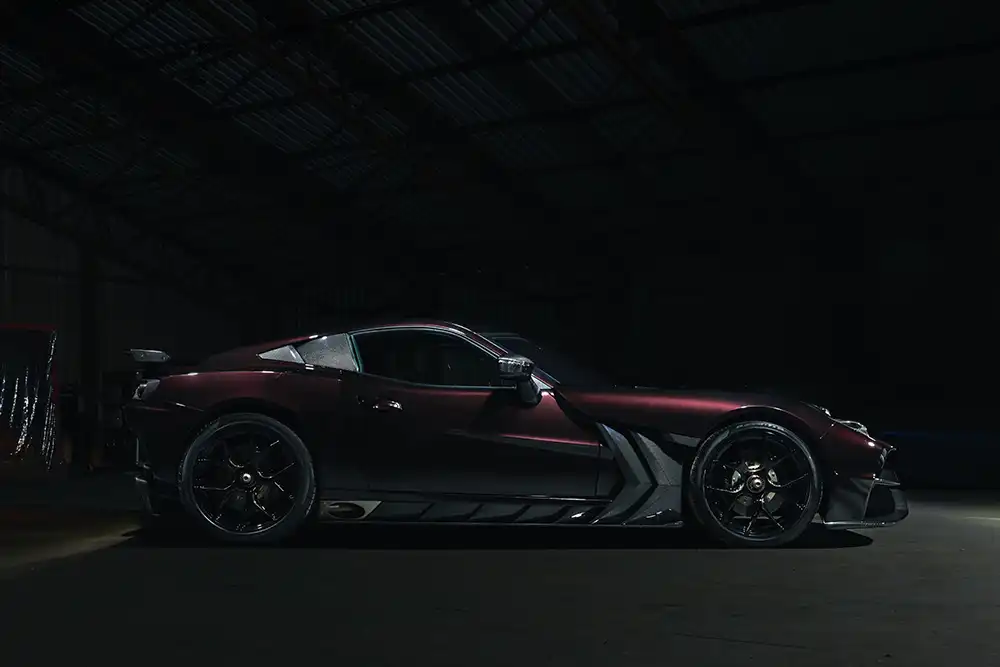 Weniger als 1,2 Tonnen soll der Zweisitzer mit V8-Motor wiegen.