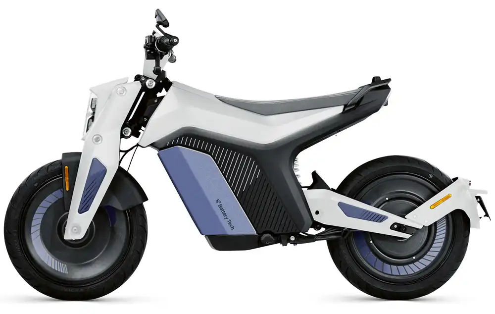 Das E-Moped der 125er-Klasse zeichnet sich durch ein auffällig andersartiges Design aus.