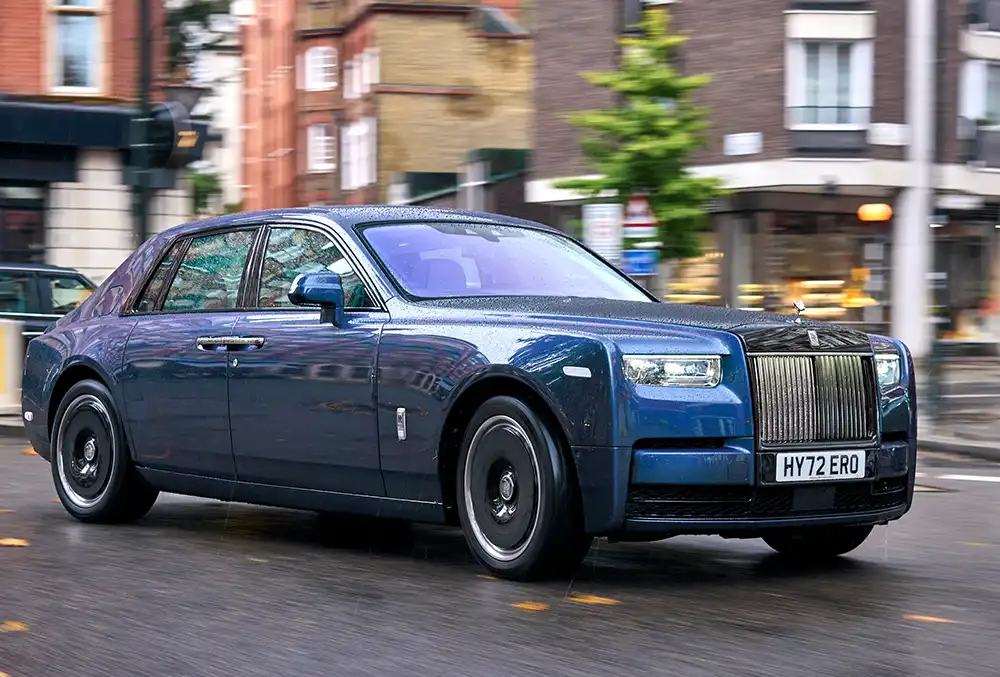 Bei Rolls-Royce hat der Zwölfzylinder eine lange Tradition. 