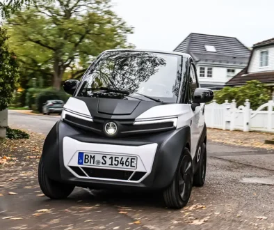 Nissan vertreibt jetzt über sein Händlernetz den Leichtbaustromer Silence S04 Nanocar. Foto: Nissan