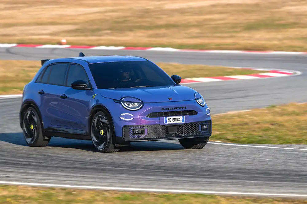 In der limitierten „Scorpionissima“-Version leistet 600e stolze 280 PS. Foto: Abarth