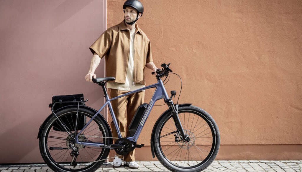 Zum Modelljahr 2025 hat Diamant sein E-Trekkinbike Zing modernisiert. Foto: Diamant