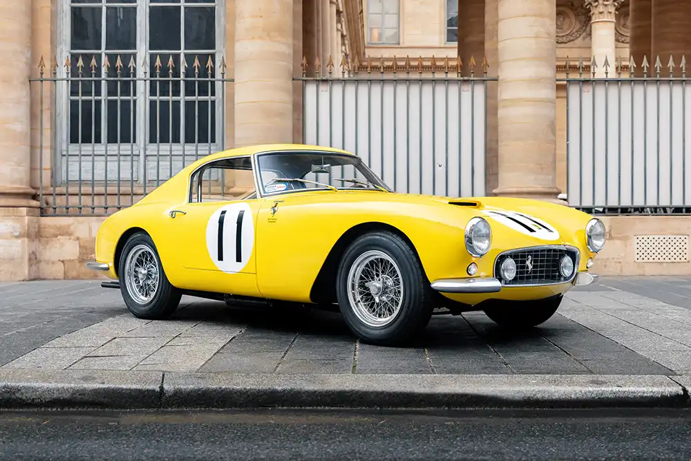 Der gelbe GT SWB Berlinetta Competizione by Scaglietti erzielte 11 Millionen Dollar. Foto: Kevin van Campenhout