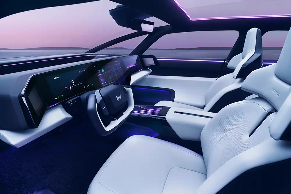 Das Interieur wirkt futuristisch. Foto: Honda
