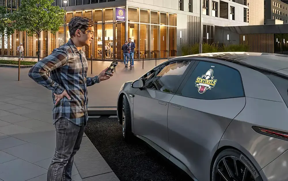 Vor dem Einsteigen kann sich der Nutzer bereits über die Entfernung zum Ziel und das Reichweitenpontenzial informieren. Foto: Continental