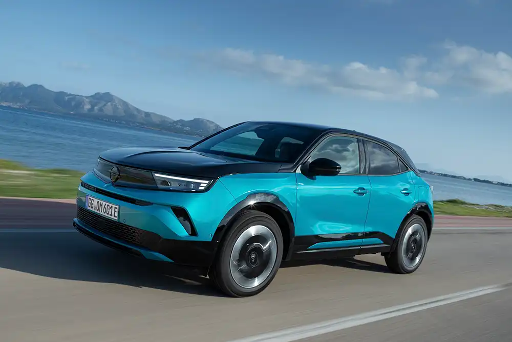 Naturgemäß fordert die Batterie beim Gewicht jedoch ihren Tribut. So wiegt der Mokka Electric leer 1.615 Kilogramm. Foto: Opel