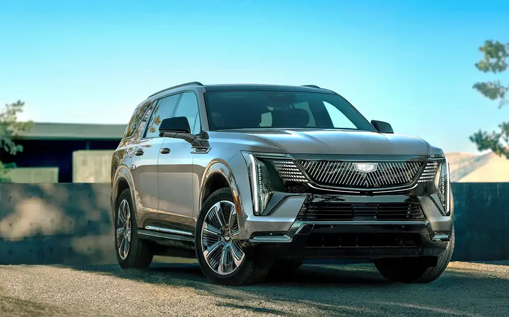 Den Escalade IQ bietet Cadillac in den USA nun auch in der Langversion IQL an. Foto: Cadillac