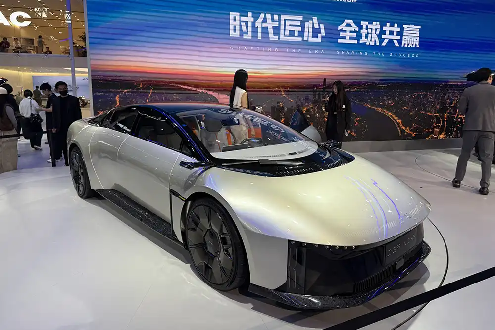 JAC Define-S: Die Jetsons lassen grüßen. Foto: SP-X/Benjamin Bessinger