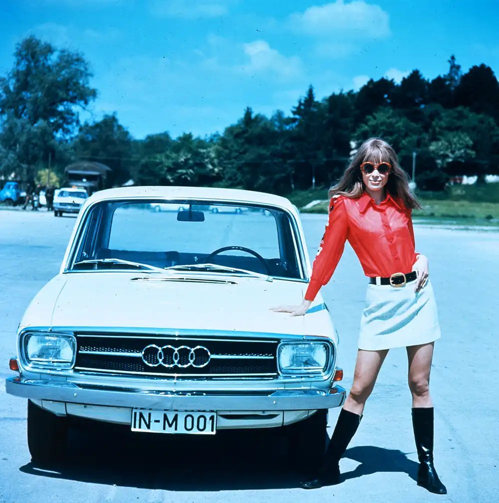 Modisch schick in die 1970er – Die Modelle Audi 60, 75 und Super 90 wurden erst 1972 durch den Audi 80 (B1) abgelöst. Foto: autodrom