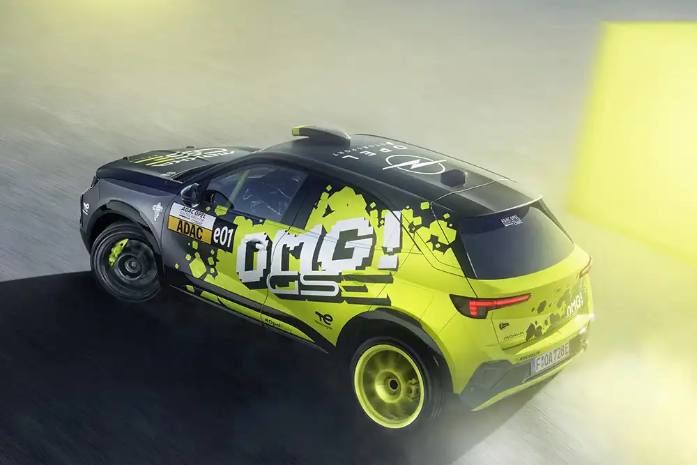 Den Antrieb des nun gezeigten Mokka GSE Rally übernimmt ein 207 kW/280 PS starker E-Motor, der ein Drehmoment von 345 Nm entwickelt. Foto: Opel