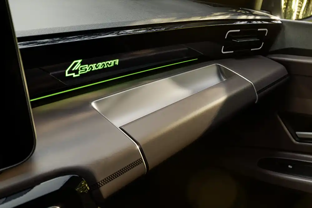 Der Pixelaufdruck auf dem Stoffdach soll sich durch ein Tarneffekt auszeichnen. Foto: Renault