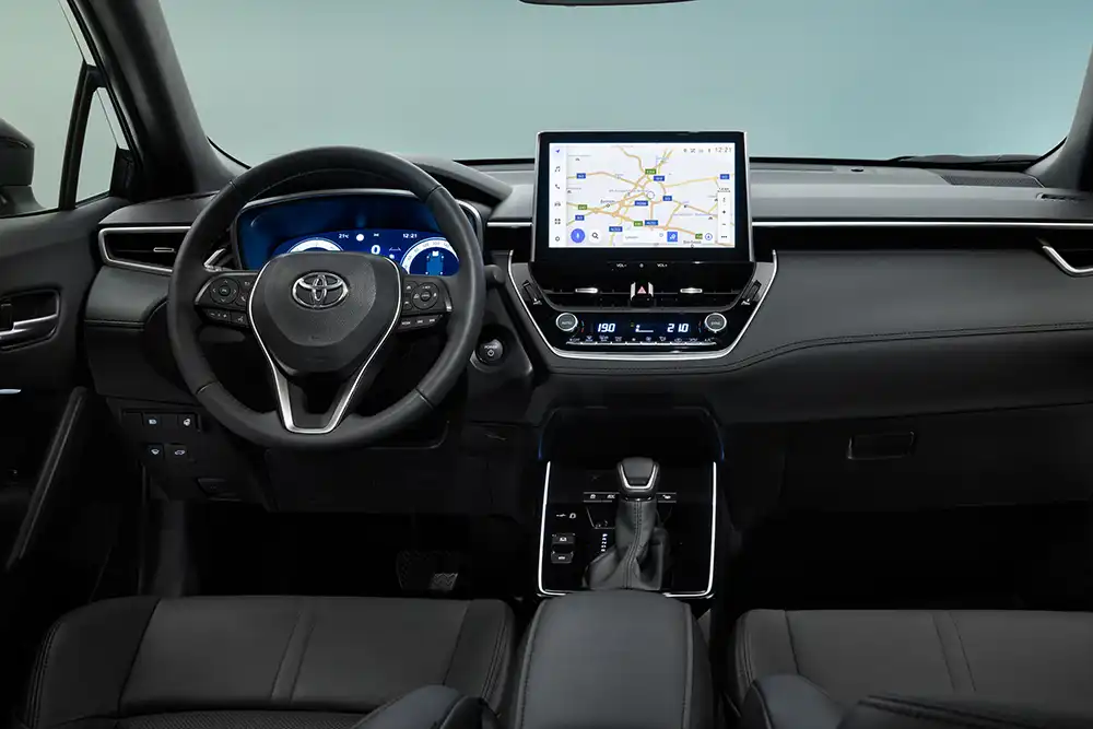 Die Mittelkonsole präsentiert sich aufgeräumte, moderner und eleganter. Foto: Toyota