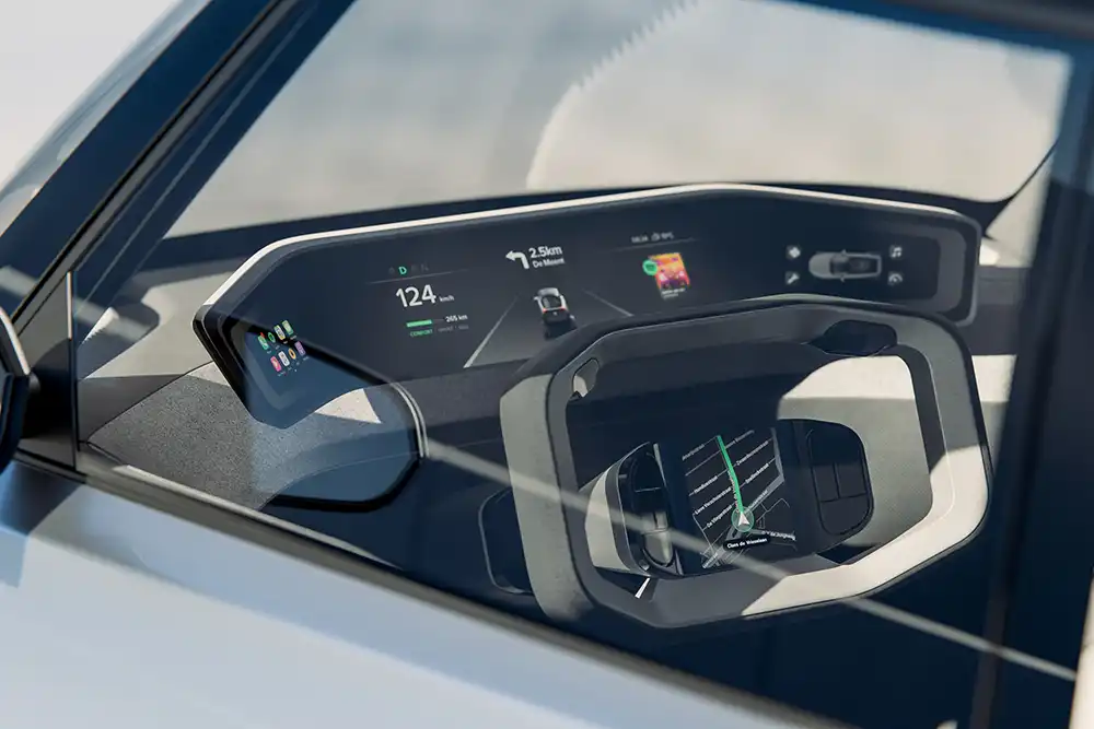 Das Cockpit des One ist modern und digital eingerichtet. Foto: YKS1