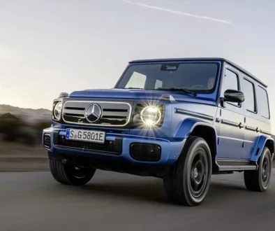 Obwohl ein mächtiger und schwerer Klotz, kann G-KIasse als EQ in unter 5 Sekunden aus dem Stand auf Tempo 100 sprinten. Foto: Merceds-Benz