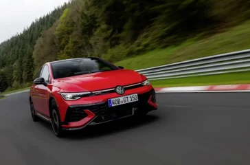 Der VW Golf GTI wird 2026 fünfzig Jahre alt. Foto: VW