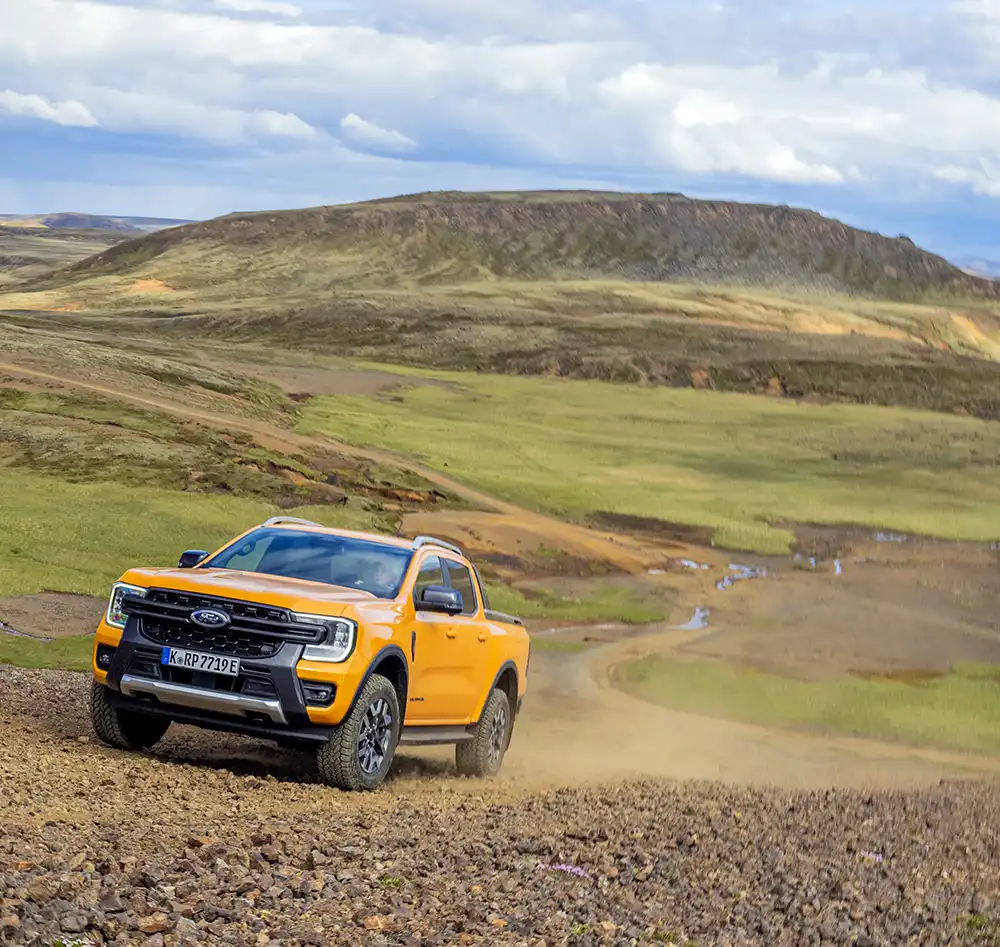 Den Ford Ranger Plug-in-Hybrid gibt es nur als Doppelkabiner mit fünf Sitzplätzen und in drei Ausstattungslinien. Foto: Ford