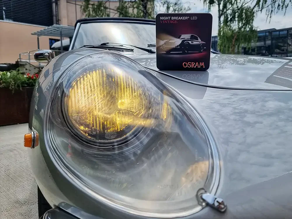 Osram bringt eine LED-Nachrüstleuchte für Oldtimer auf den Markt. Foto: Peter Weißenberg/SP-X