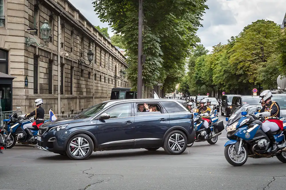 SUV statt Limousine – Der Peugeot 5008 überraschte 2017 als Staatskarosse für Präsident Emmanuel Macron. Foto: Peugeot