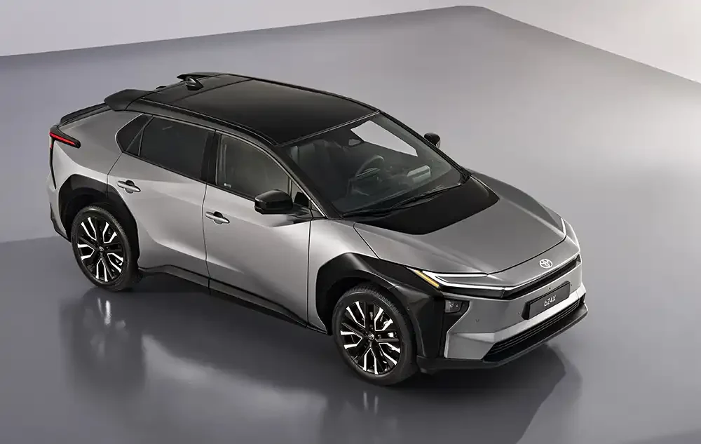 Toyota schickt den gelifteten bZ4X ins Rennen. Foto: Toyota