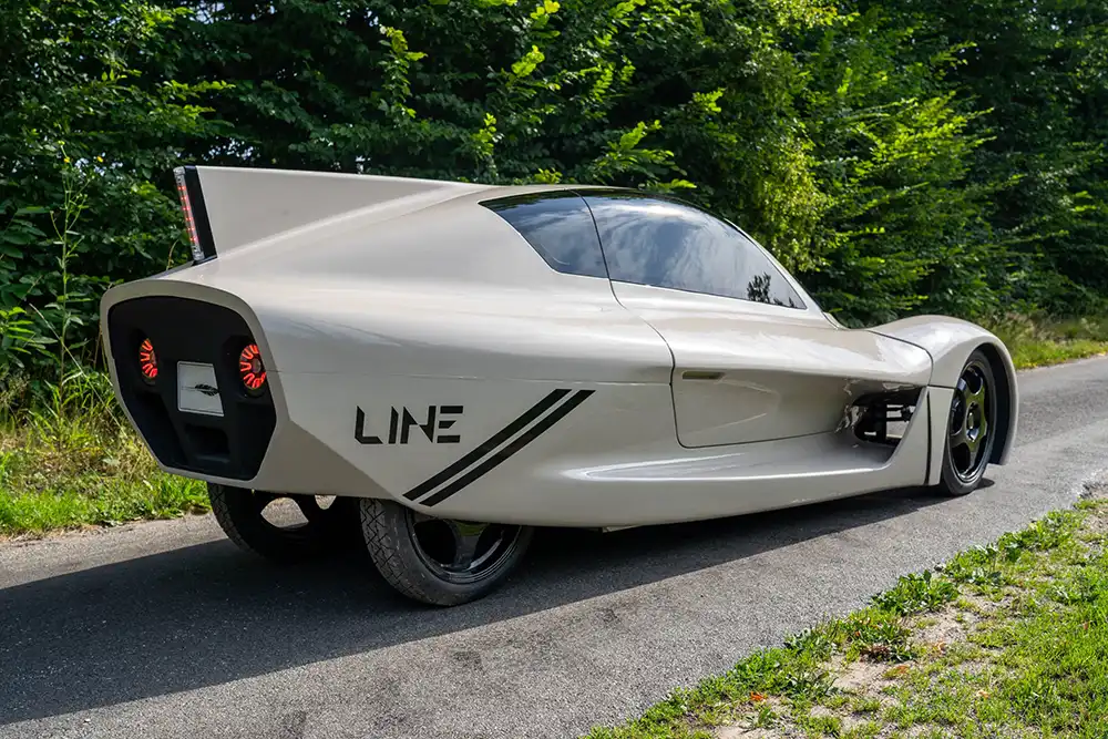 Die tropfenförmige Silhouette des Line soll für einen besonders niedrigen Luftwiderstand sorgen. Foto: Facteurdix