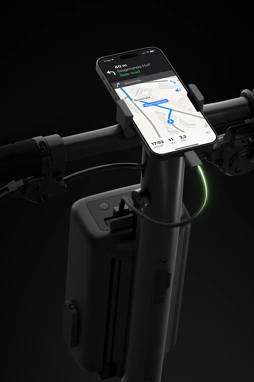 Beim Lemmo Zero kann der Nutzer ein Smartphone als Anzeige- und Bedieneinheit nutzen und gleichzeitig laden. Foto: Lemmo