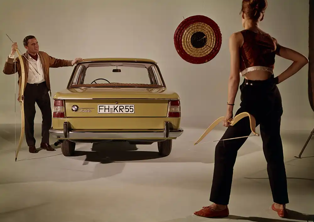 Voll ins Schwarze getroffen – Der BMW 1500 machte die Neue Klasse ab 1961 groß und BMW zum global anerkannten Hersteller sportiver Premiummodelle. Foto: BMW AG