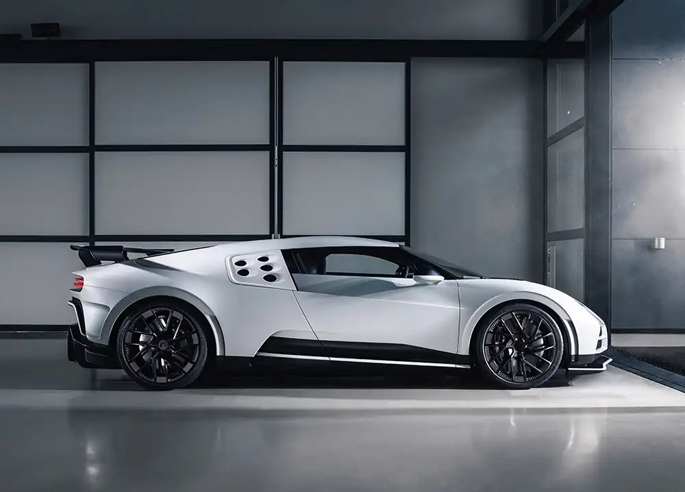 Zum Vergleich: Das vermutlich um 8 Million Euro (ohne Mwst.) teure Original. Foto: Bugatti