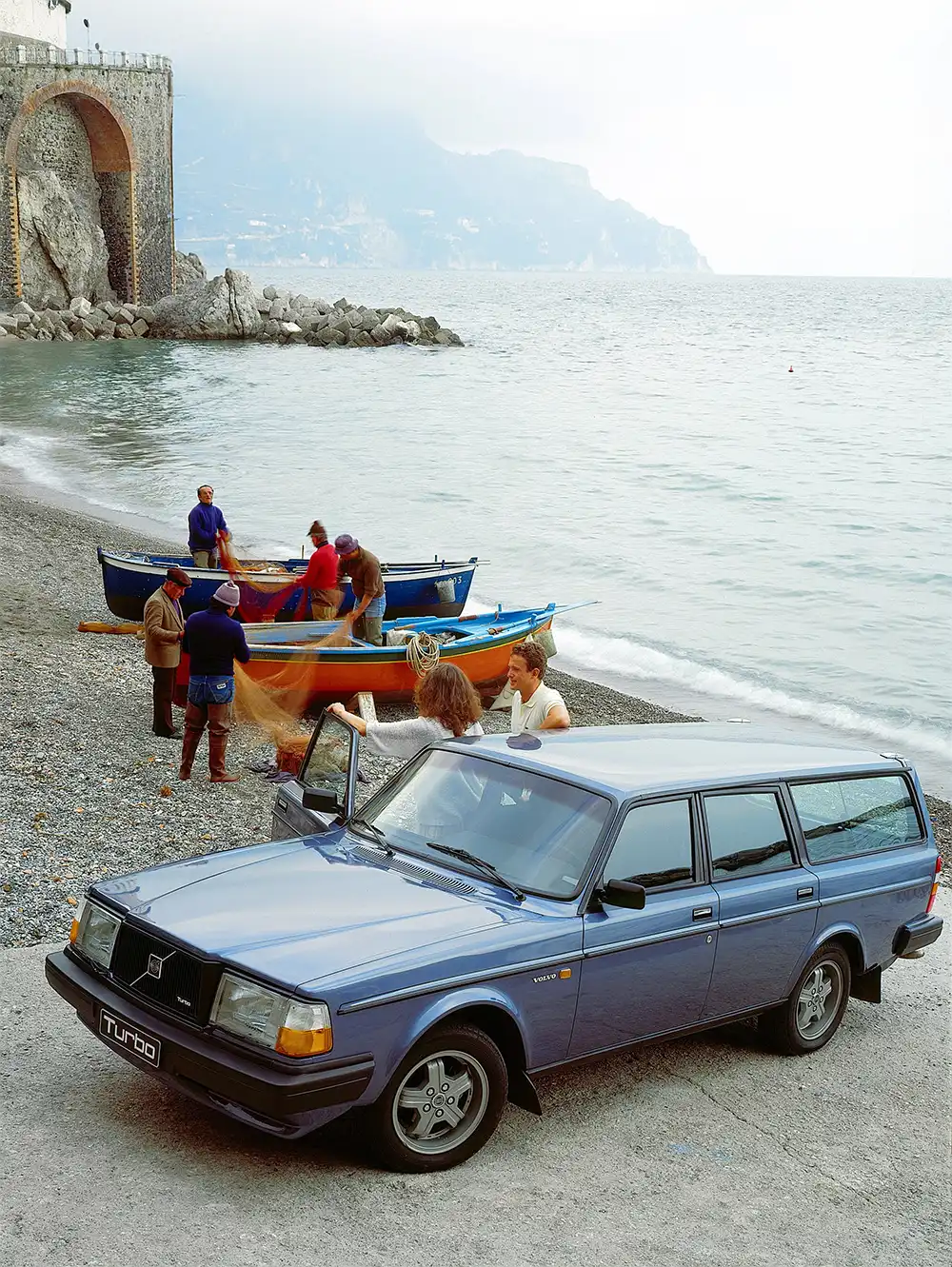 Turboschnell und vorbildlich sicheres Familienfahrzeug – Der Volvo 240 Turbo erreichte Kultstatus. Foto: Volvo