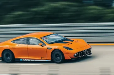 Mercedes-AMG hat einen neuen Langstreckenrekord aufgestell. Foto: Mercedes-AMG