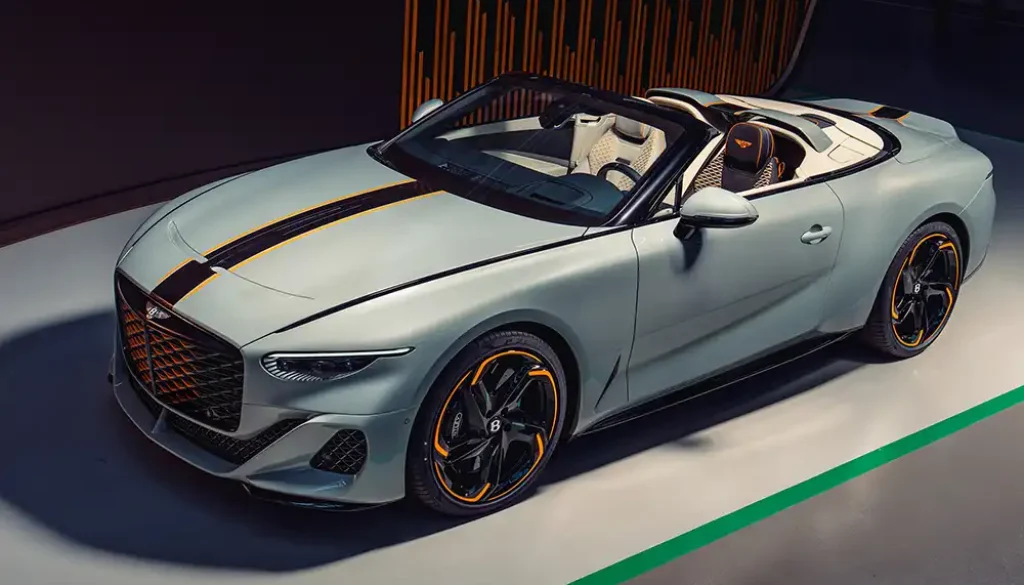 Mulliner hat den ersten Bentley Batur Convertible fertiggestellt. Foto: Bentley