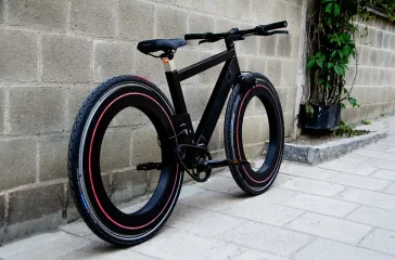 Schlicht Go heißt das optisch imposante E-Bike der schwedischen Firma Noll. Foto: Noll