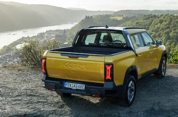 Auf die Ladefläche des Musso EV passt eine Europalette, die maximale Nutzlast liegt bei einer halben Tonne. Foto: Foto: KGM