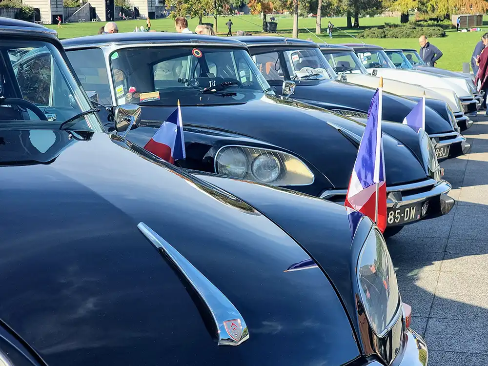 DS ist stolz auf den staatstragenden Namensgeber. Foto: Peter Weißenberg/SP-X