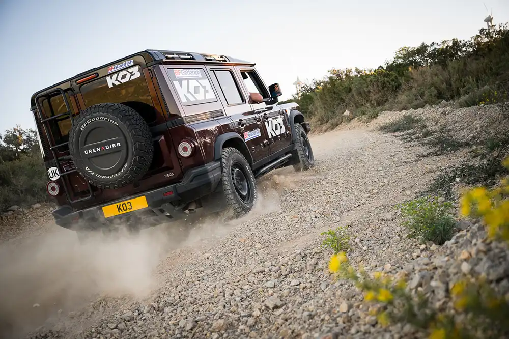 Wer mit den richtigen Profilen im harten Gelände unterwegs ist, merkt schnell, dass mehr als Show dahintersteckt. Foto: BF Goodrich