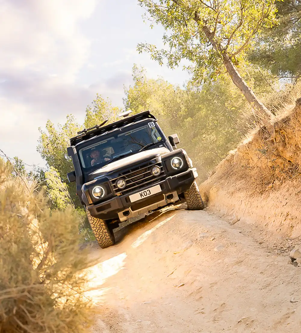 Die Zahl der Abenteuerlustigen, die sich von Europa auf den Weg nach Asien machen oder ihr Fahrzeug in andere Kontinente verschiffen, steigt von Jahr zu Jahr. Foto: BF Goodrich