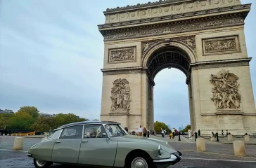 Die Déesse von Citroen ist Namensgeber füre die Marke DS. Foto: Peter Weißenberg/SP-X